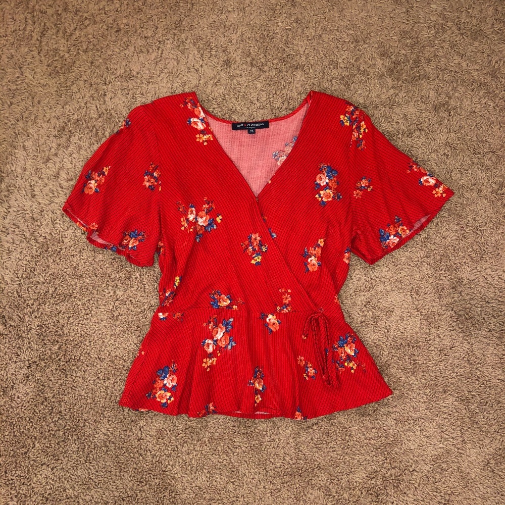 Red floral tee